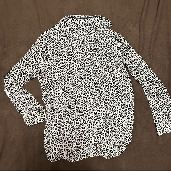The Limited Leopard Button Down - Picture 6 of 8